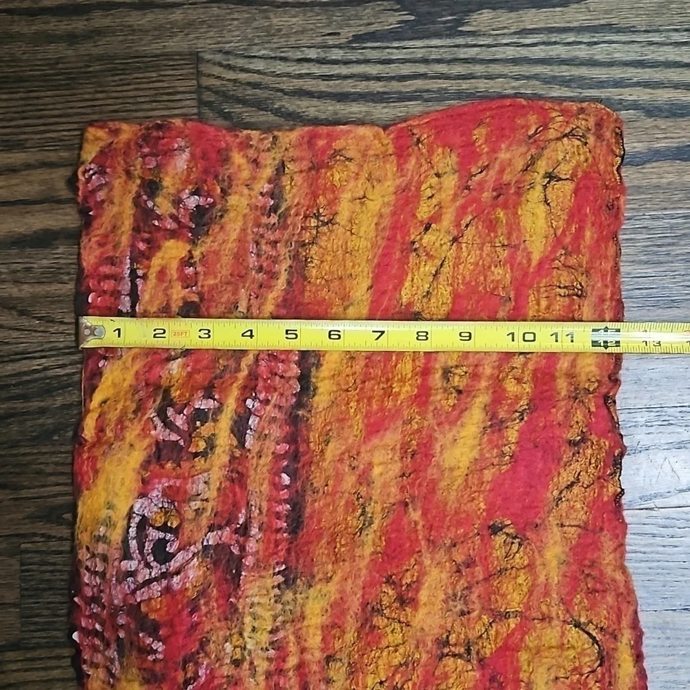 Scarf Handcrafted Wool and silk NWT 60